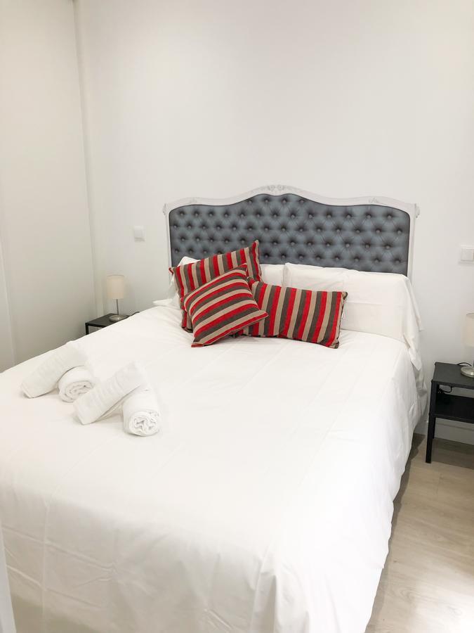 Modern With Ideal Location Next To Atocha Station Madrid Luaran gambar