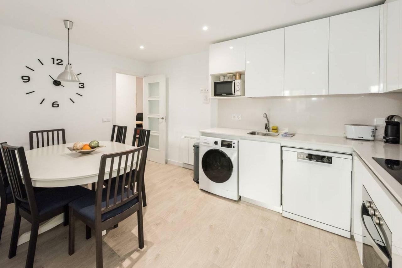 Modern With Ideal Location Next To Atocha Station Madrid Luaran gambar