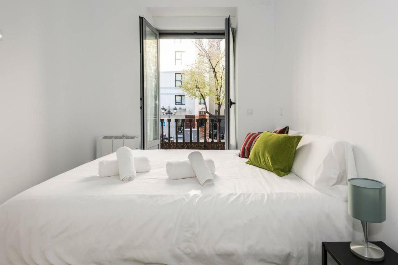 Modern With Ideal Location Next To Atocha Station Madrid Luaran gambar