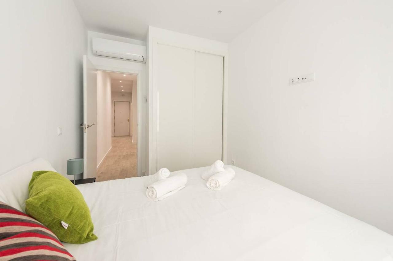 Modern With Ideal Location Next To Atocha Station Madrid Luaran gambar