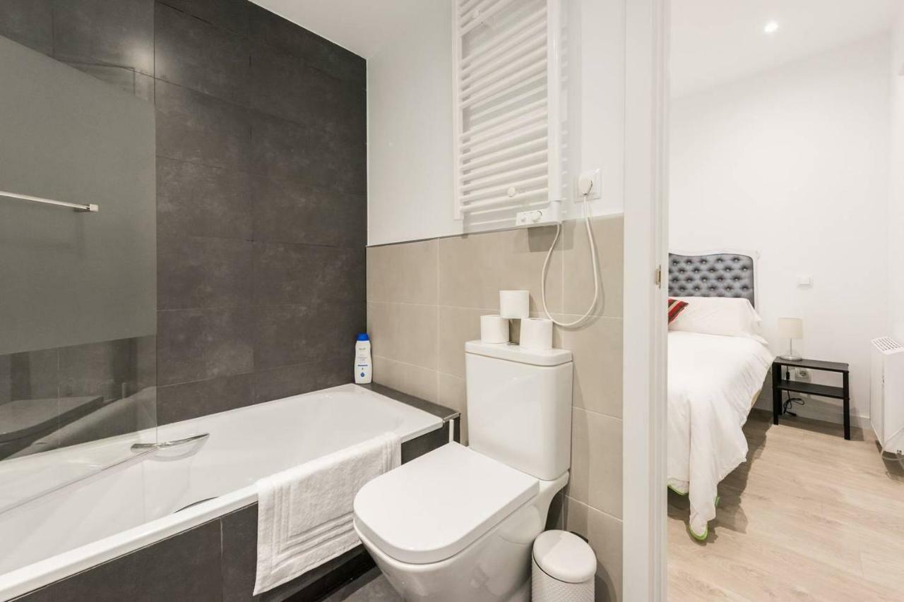 Modern With Ideal Location Next To Atocha Station Madrid Luaran gambar