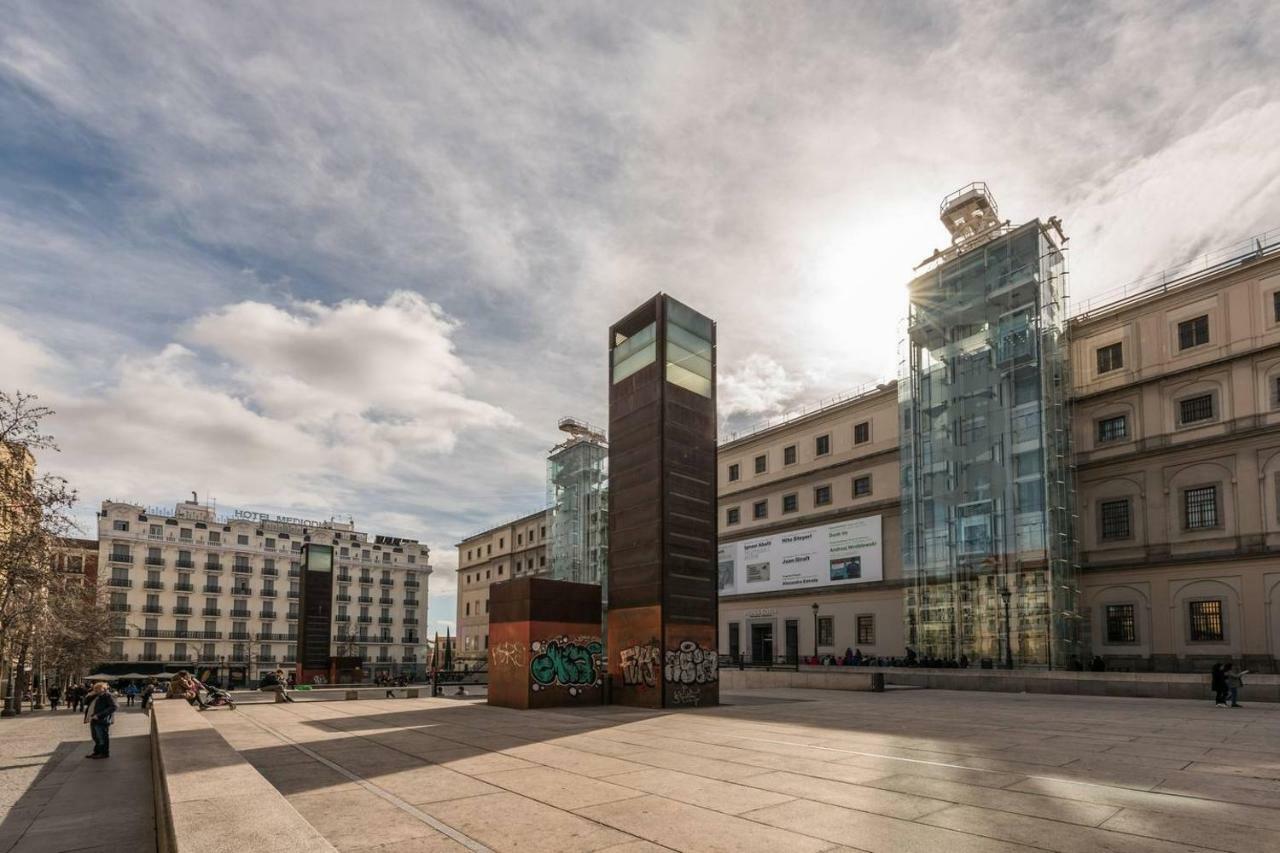 Modern With Ideal Location Next To Atocha Station Madrid Luaran gambar